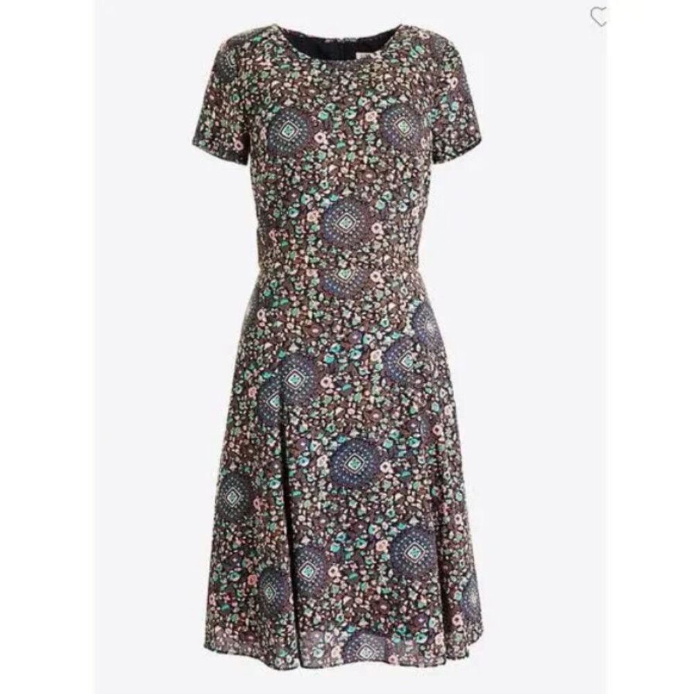 J. Crew Short Sleeve Flutter Dress Medallion Fit and Flare Mini Casual Size 8